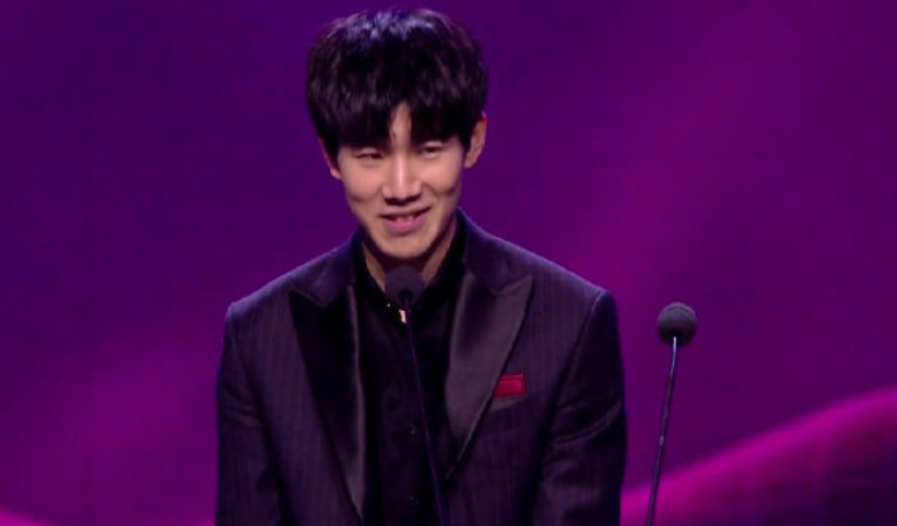 Astralis 将 Staehr 的合同延长至 2027 年