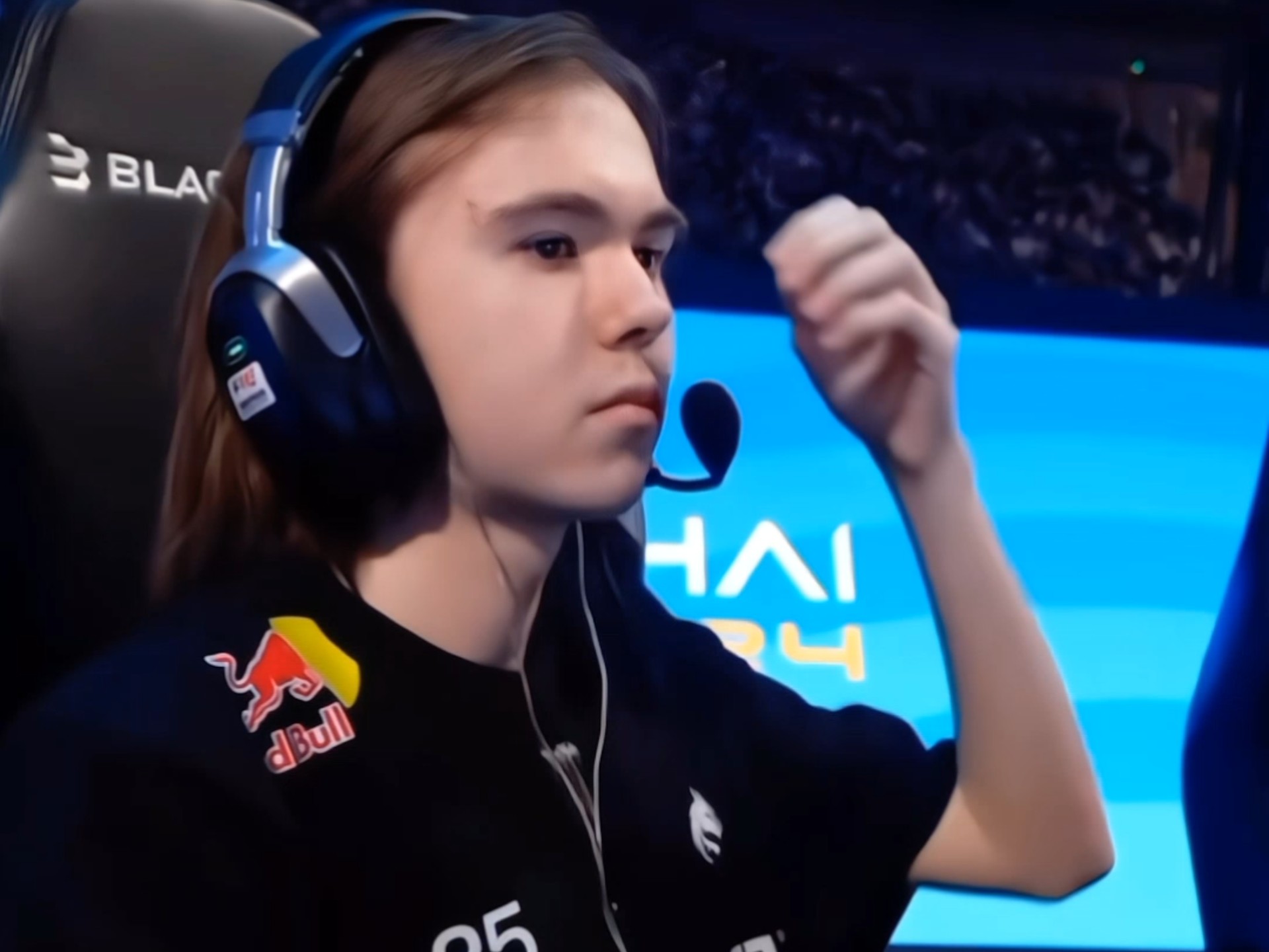 2025KeSPA杯：WBG.Y晋级八强，LNG.A止步16强